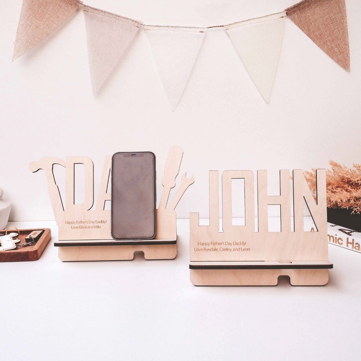 Personalised Name Docking Station