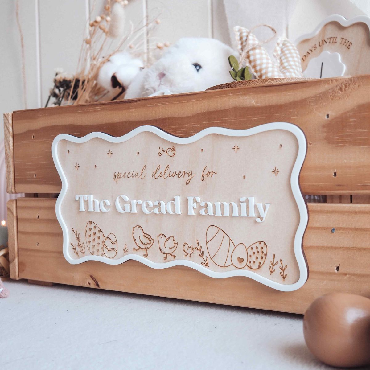 Small Easter Crate Box - Wavy Design