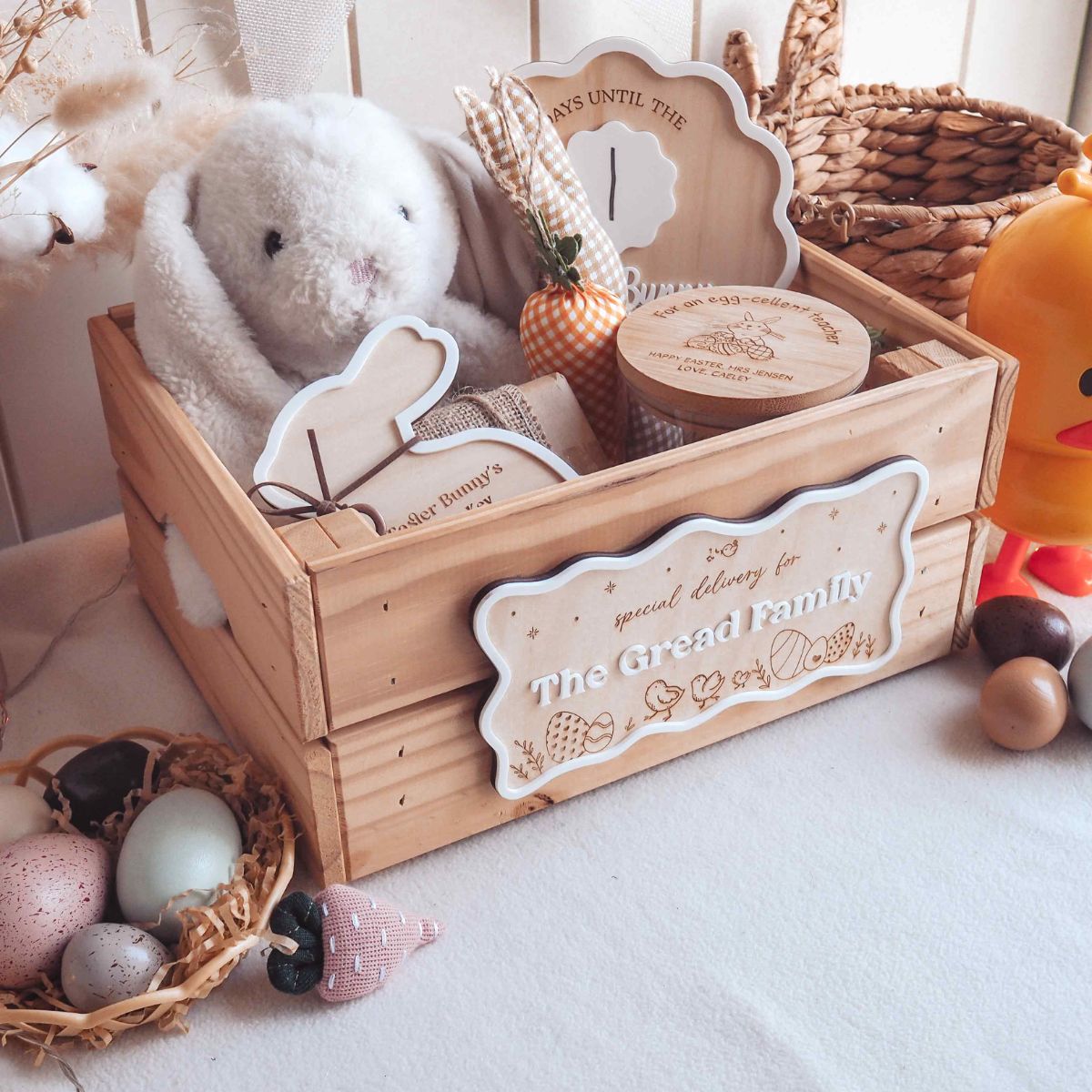 Small Easter Crate Box - Wavy Design